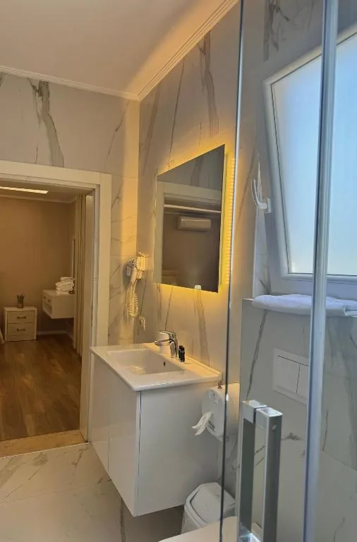 Budget Double Room — Vila Park Hotel 1